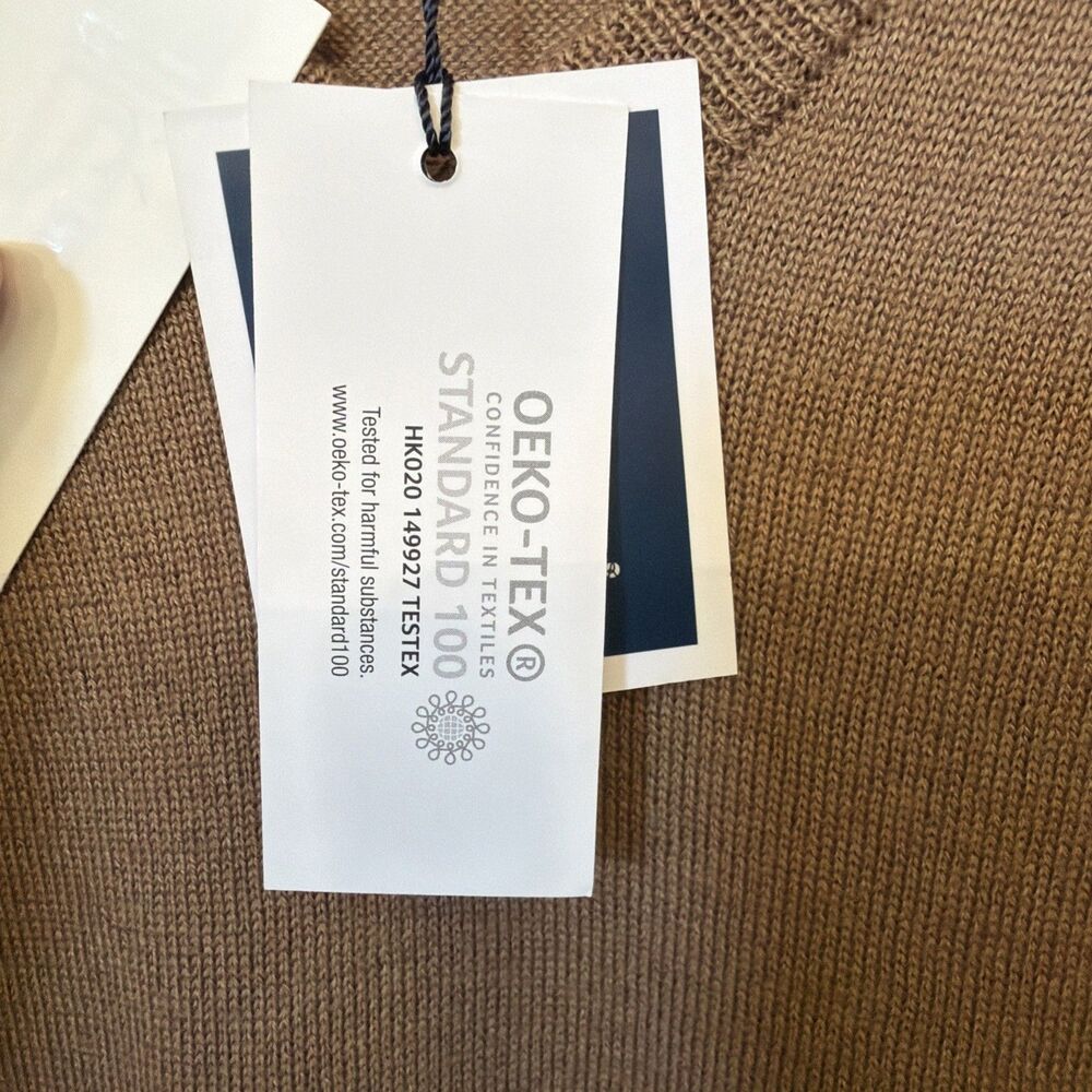 NWT Club Room Men's Solid V Neck Merino Wool Blend Fawn Sweater XL Preppy $75 - Picture 14 of 16